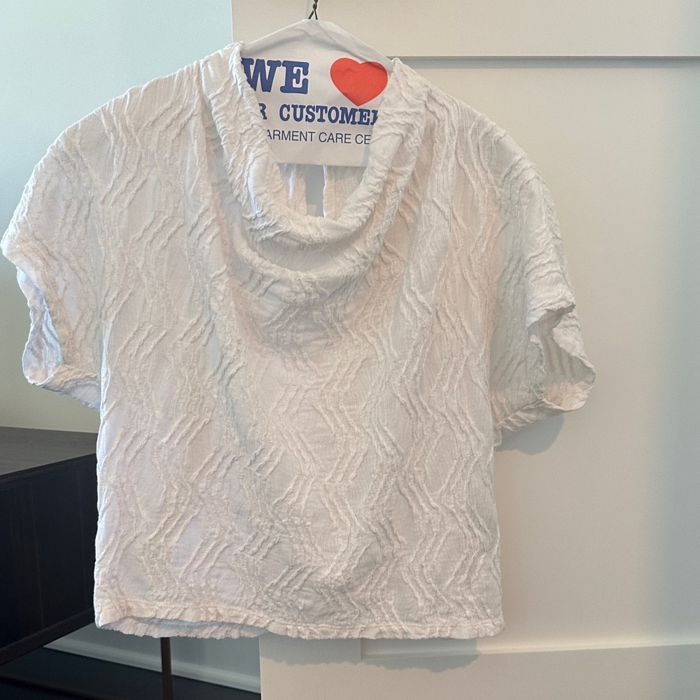 Anthropologie white short sleeve shirt